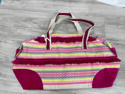 Magenta multicolored weekender